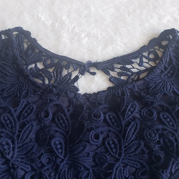 LULU'S Open Back Floral Lace Navy Blue Mini Dress SZ M - Picture 4 of 17